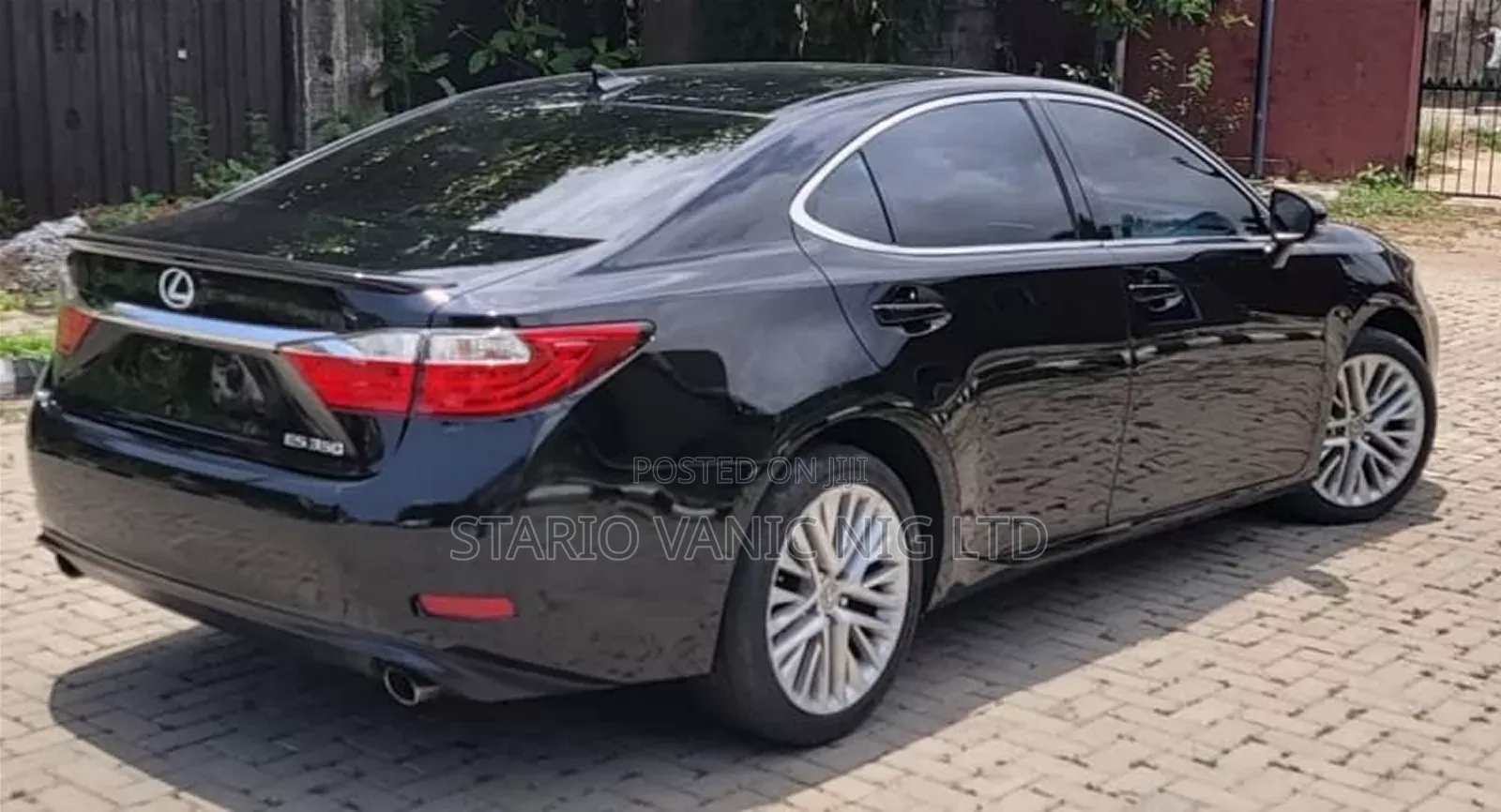 Lexus ES 2013 Black