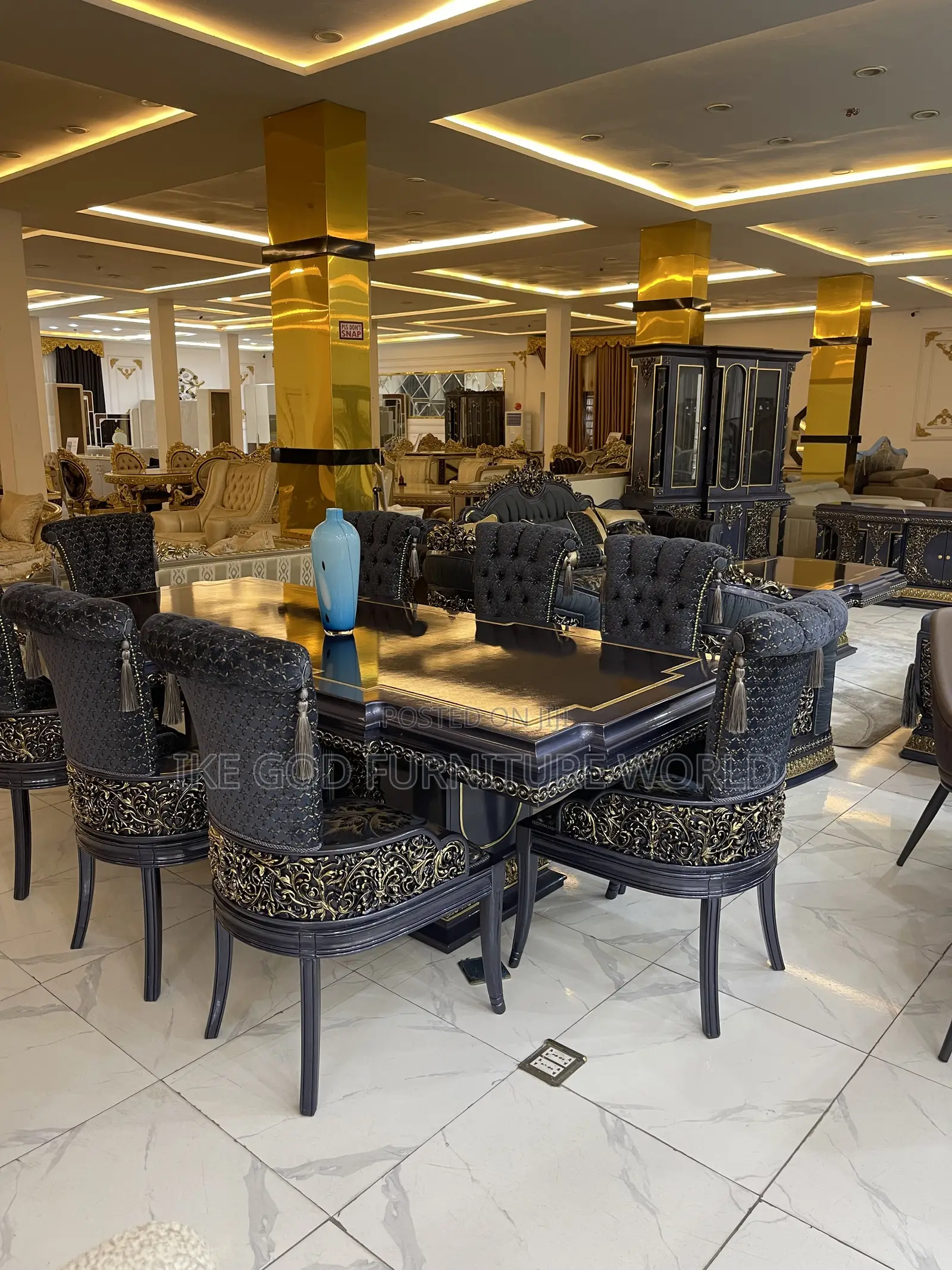Full Set of High Classic Turkish Royal Fabric With 8seaterdining