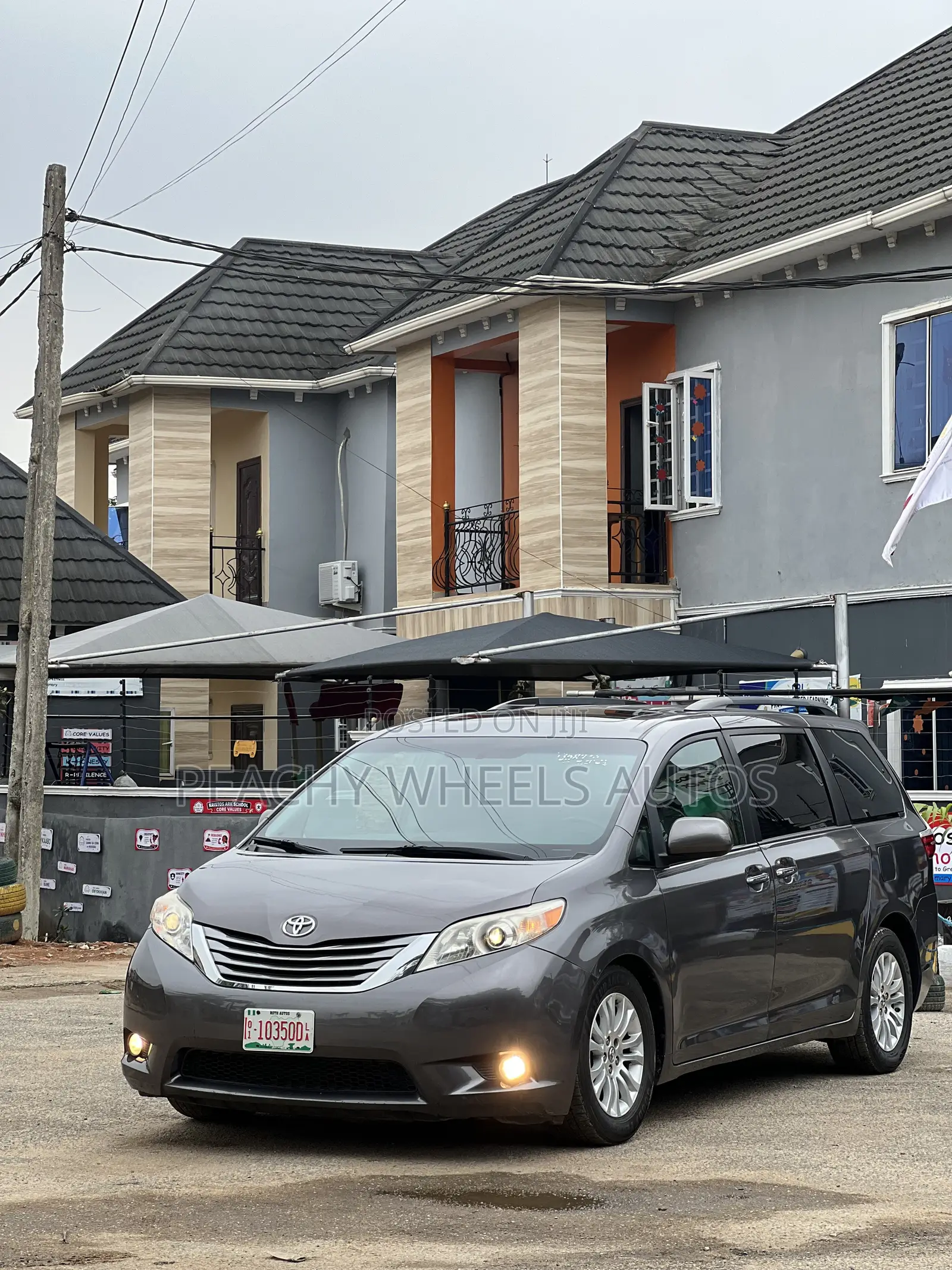 Toyota Sienna 2016 Gray