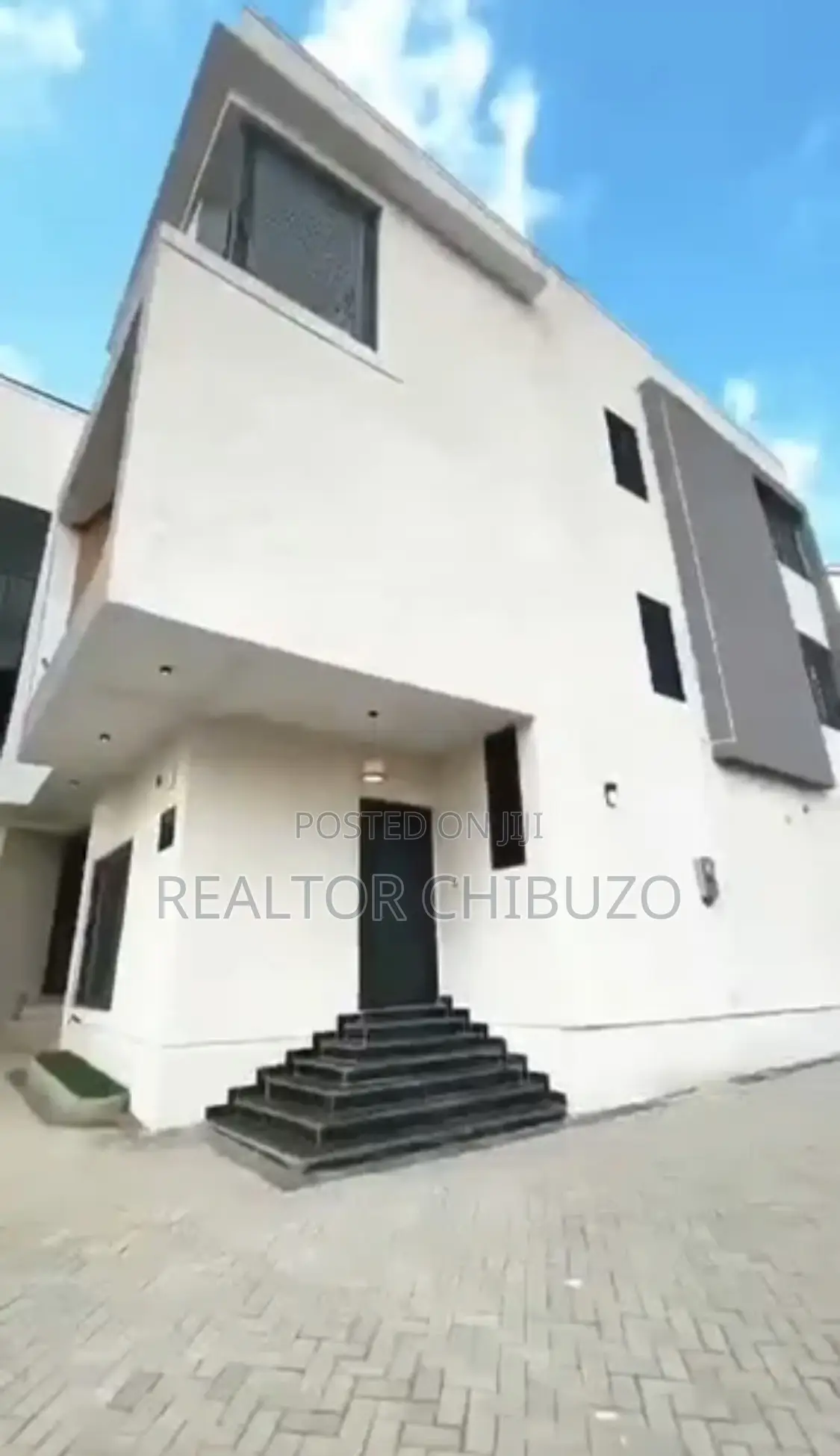 Furnished 4bdrm Duplex in Abuja Top Realty, Guzape District for sale