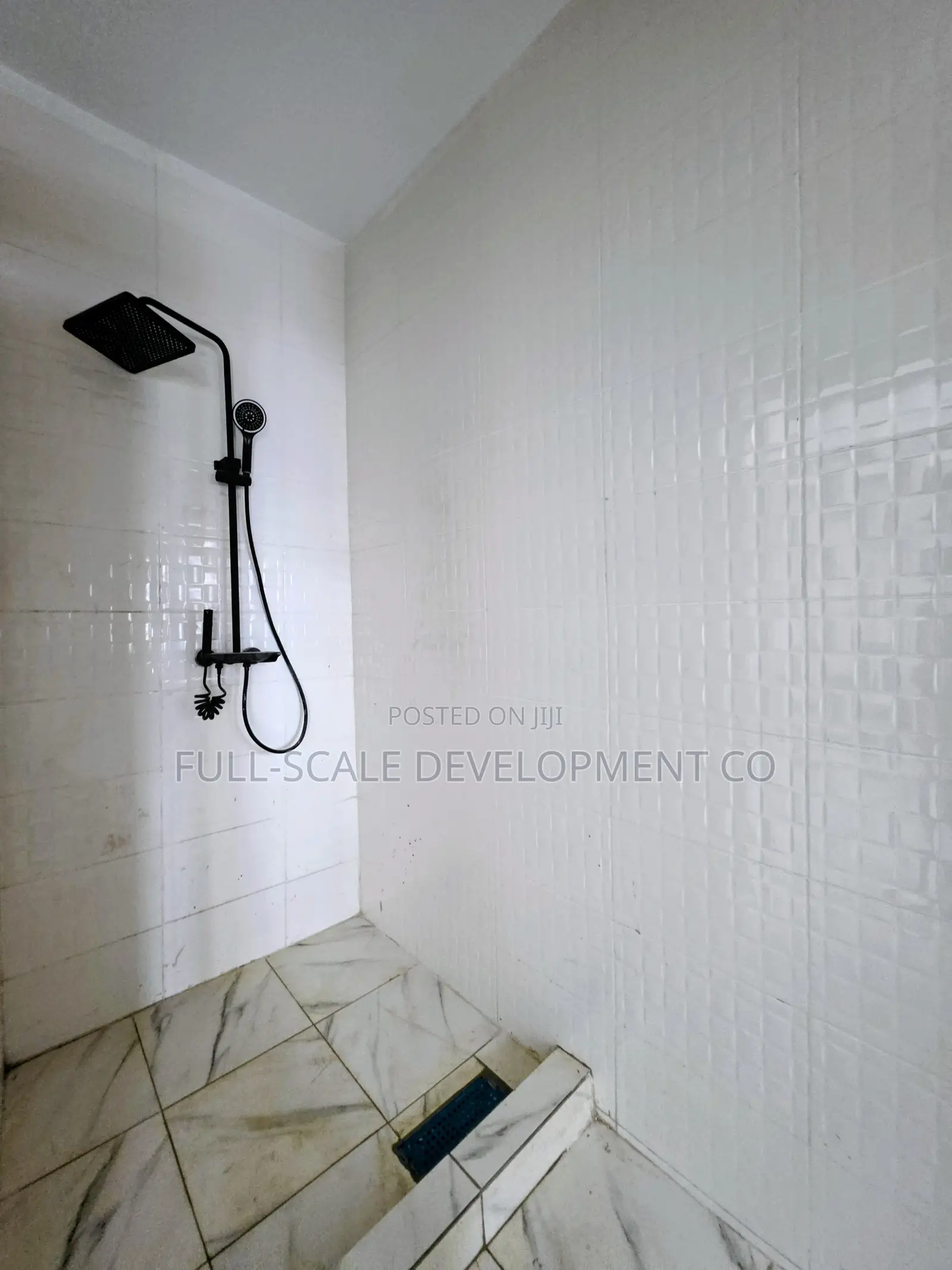 2bdrm Apartment in Katampe for sale