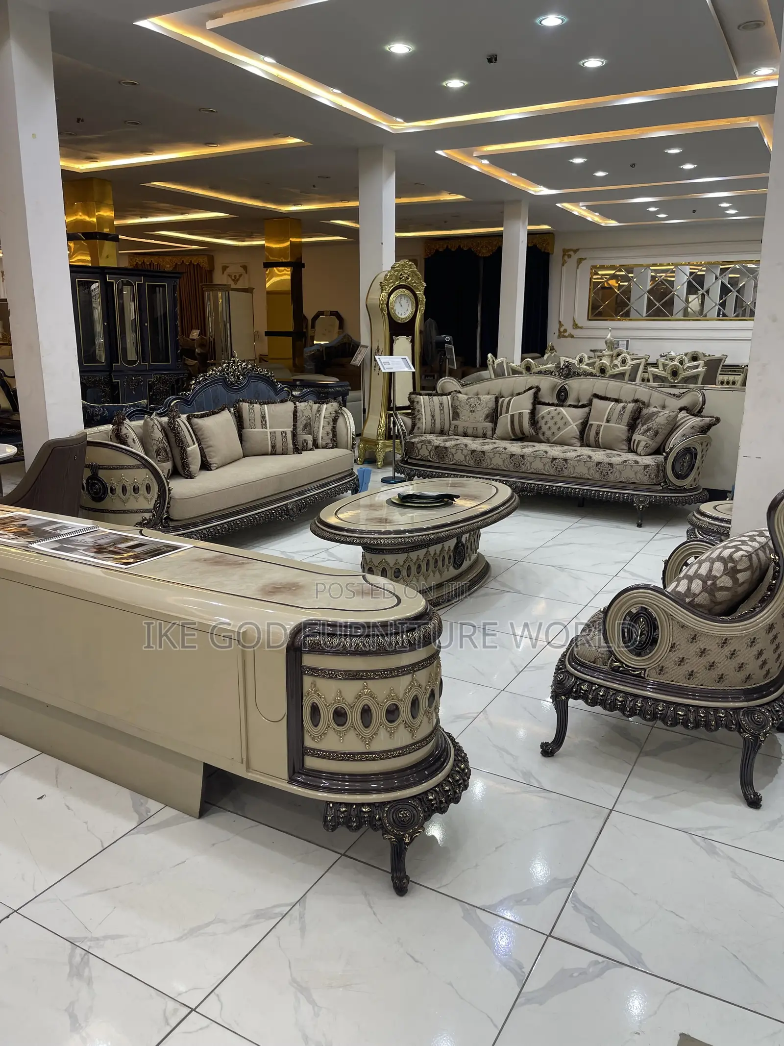 Full Set High Quality Turkish Royal Fabric Sofa With 8seater Dining