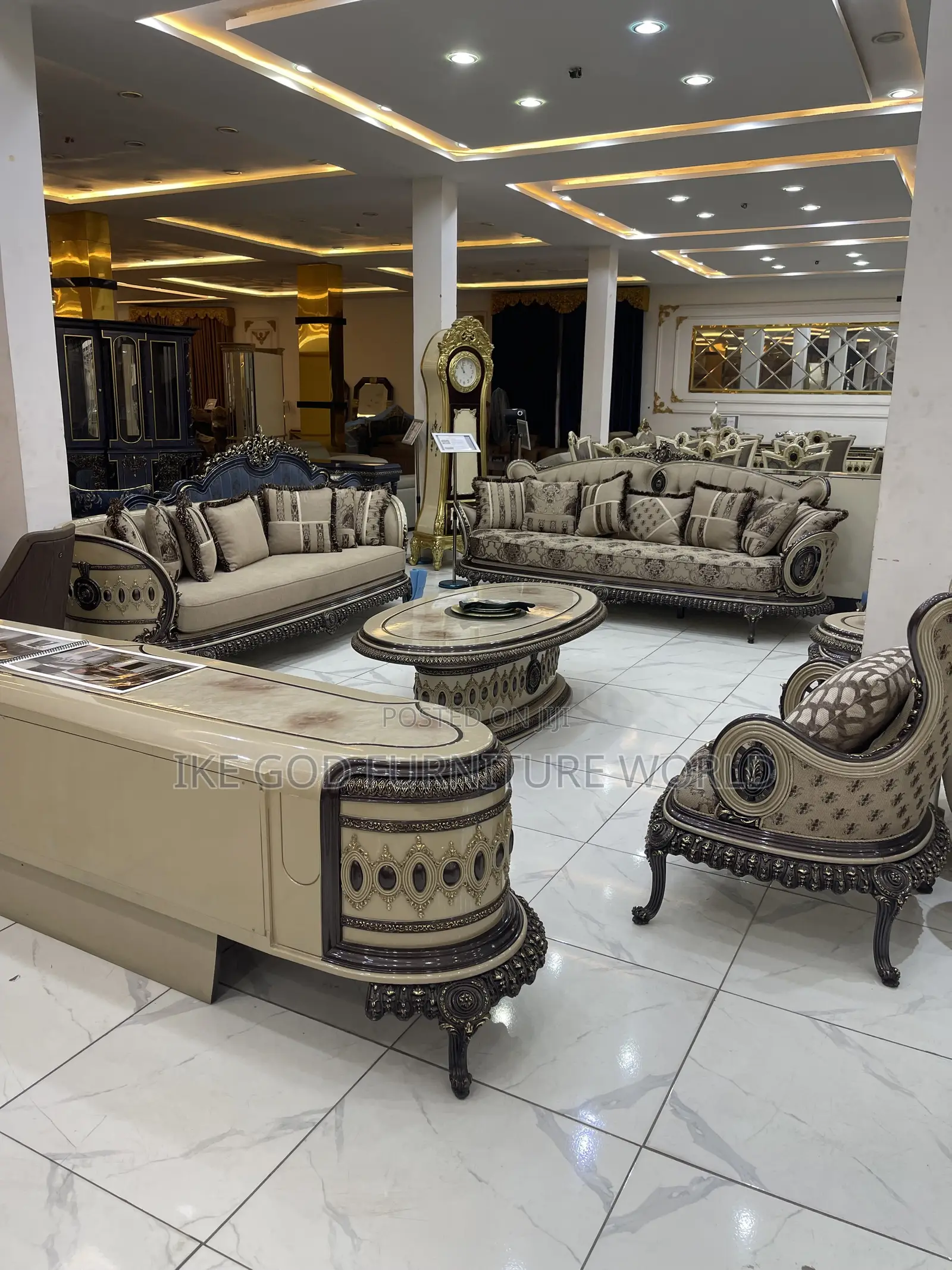 Full Set High Quality Turkish Royal Fabric Sofa With 8seater Dining