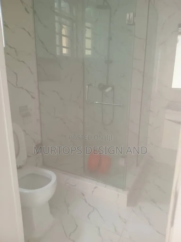 1bdrm Apartment in Ikota Villa for rent