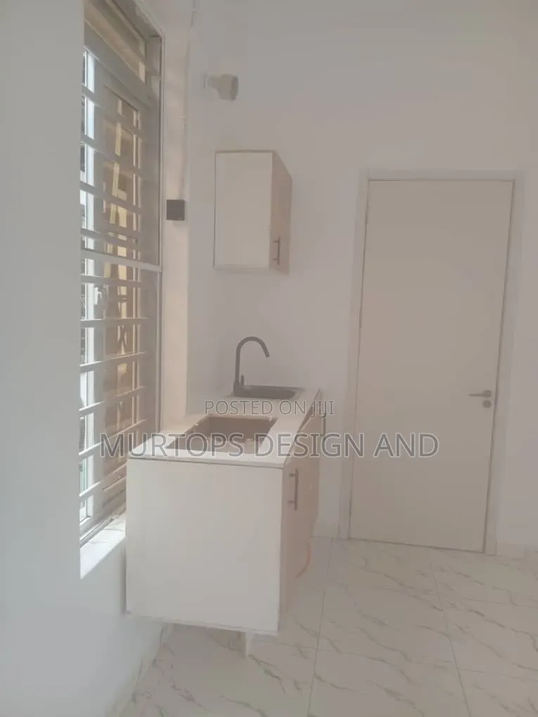 1bdrm Apartment in Ikota Villa for rent