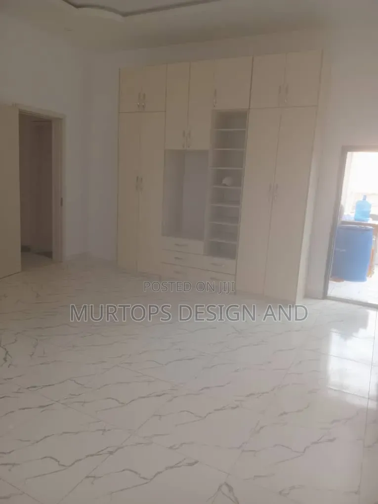 1bdrm Apartment in Ikota Villa for rent