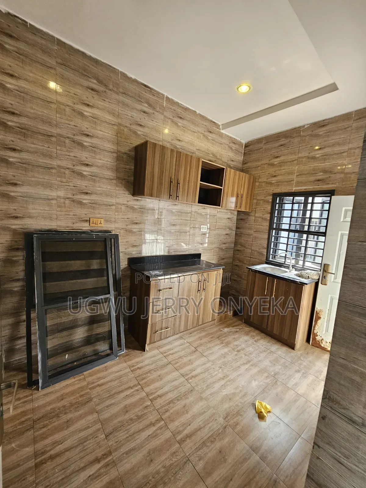 2bdrm Block of Flats in News Engineering, Dawaki for sale