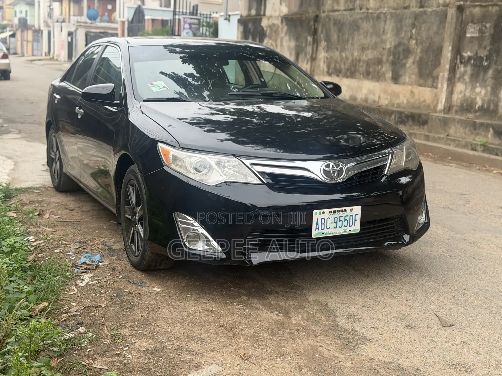 Toyota Camry LE 4dr Sedan (2.5L 4cyl 6A) 2012 Black