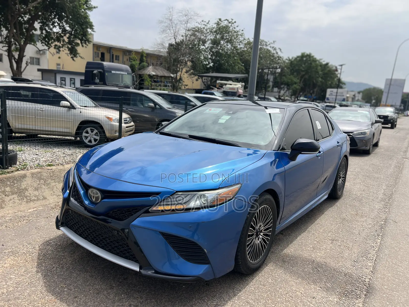 Toyota Camry XSE FWD (2.5L 4cyl 8AM) 2018 Blue