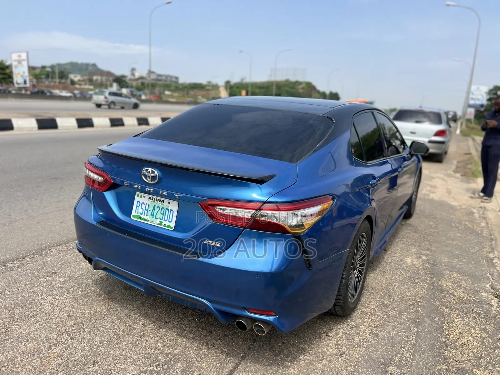 Toyota Camry XSE FWD (2.5L 4cyl 8AM) 2018 Blue