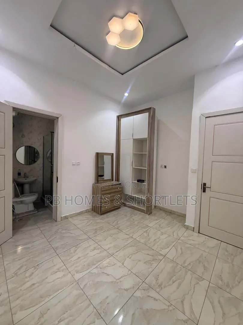 1bdrm Apartment in Oral Extension, Lekki Expressway for rent