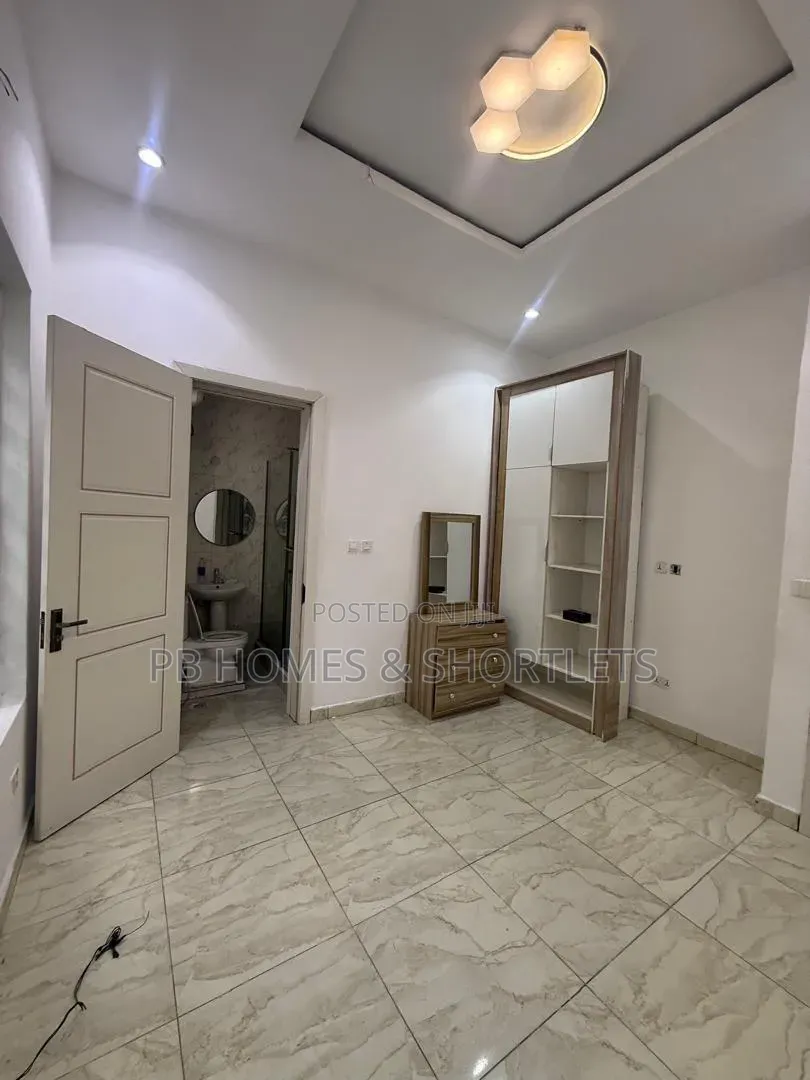 1bdrm Apartment in Oral Extension, Lekki Expressway for rent