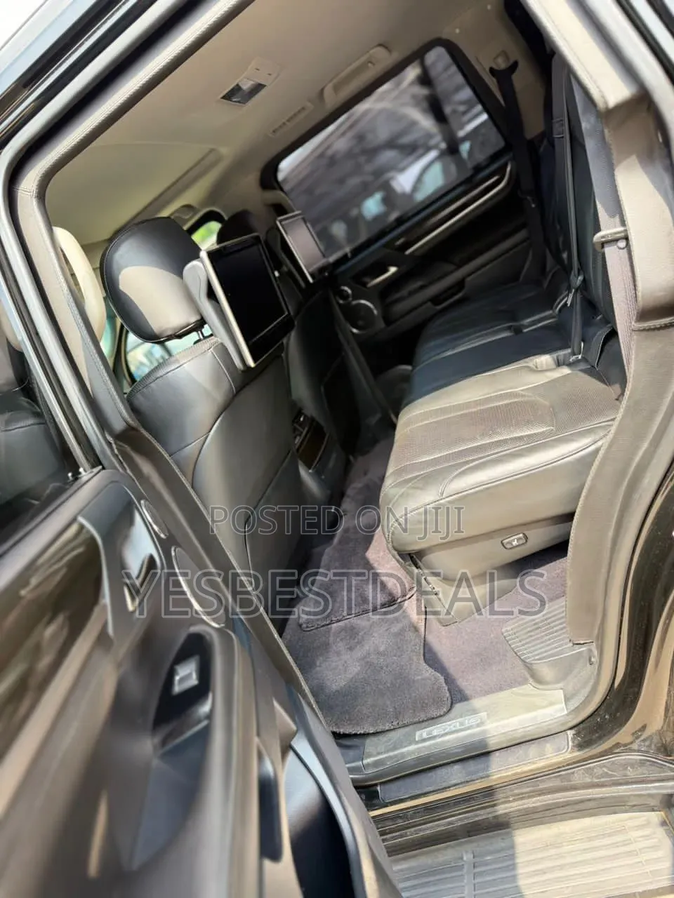 Lexus LX 2015 Black