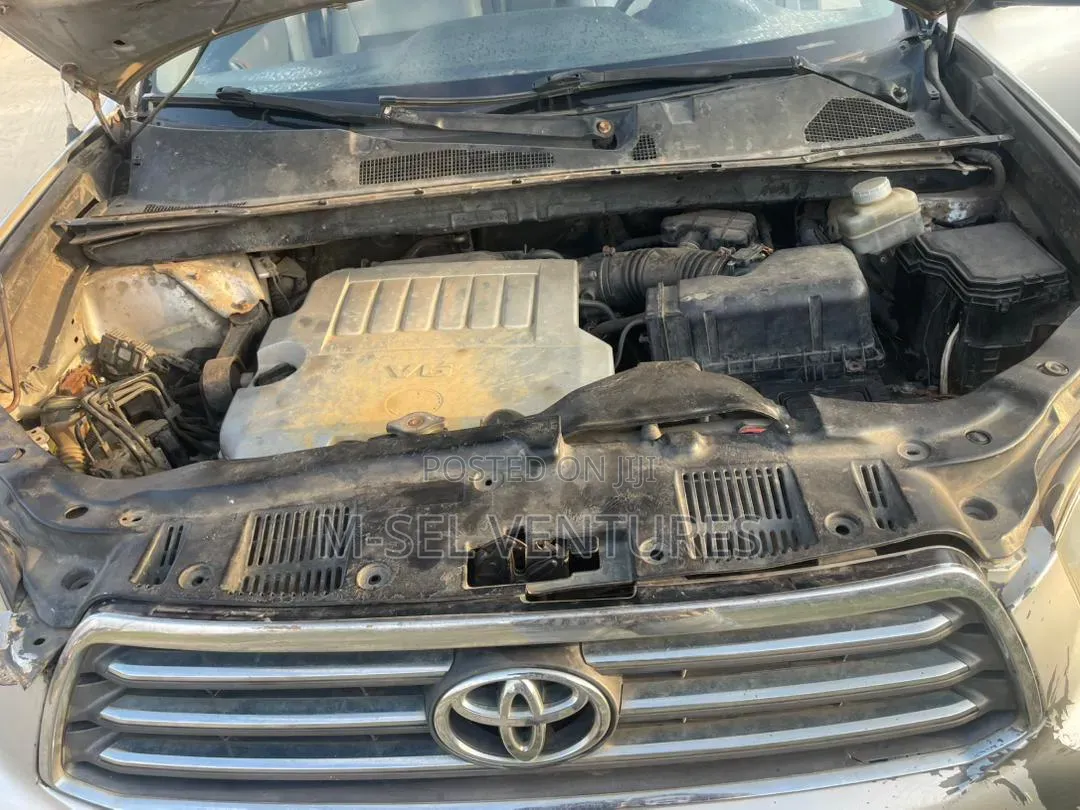 Toyota Highlander 2008 Silver