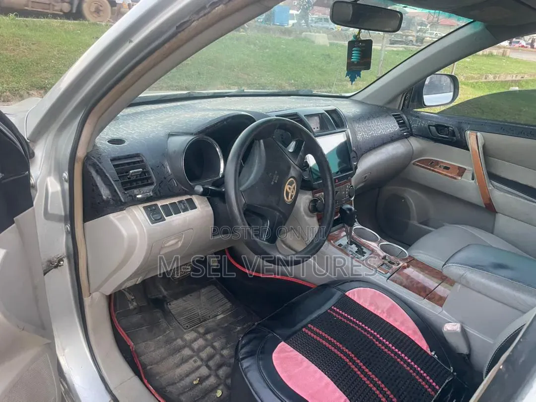 Toyota Highlander 2008 Silver