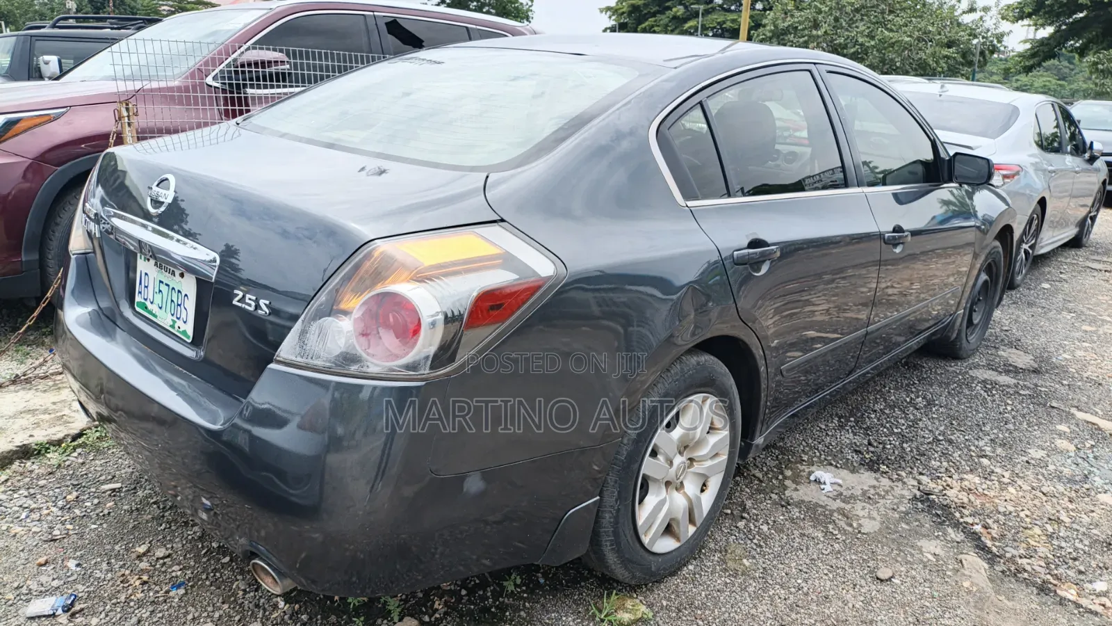 Nissan Altima 2012 Gray
