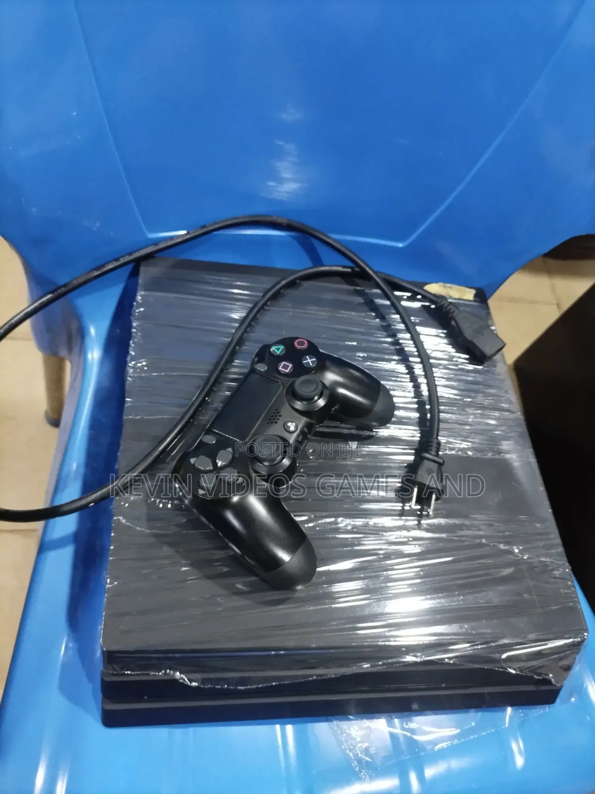 1TB PS4 PRO With 20 Latest Games Installed Hacked