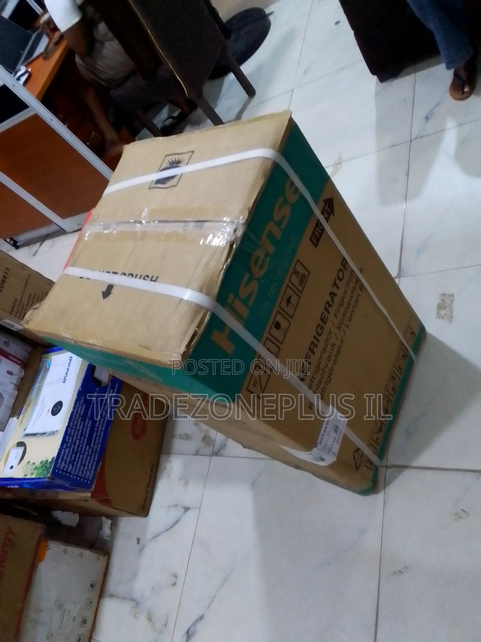 The Hisense 90L REF093DRR Is Designed to Provide Convenient Cooling An