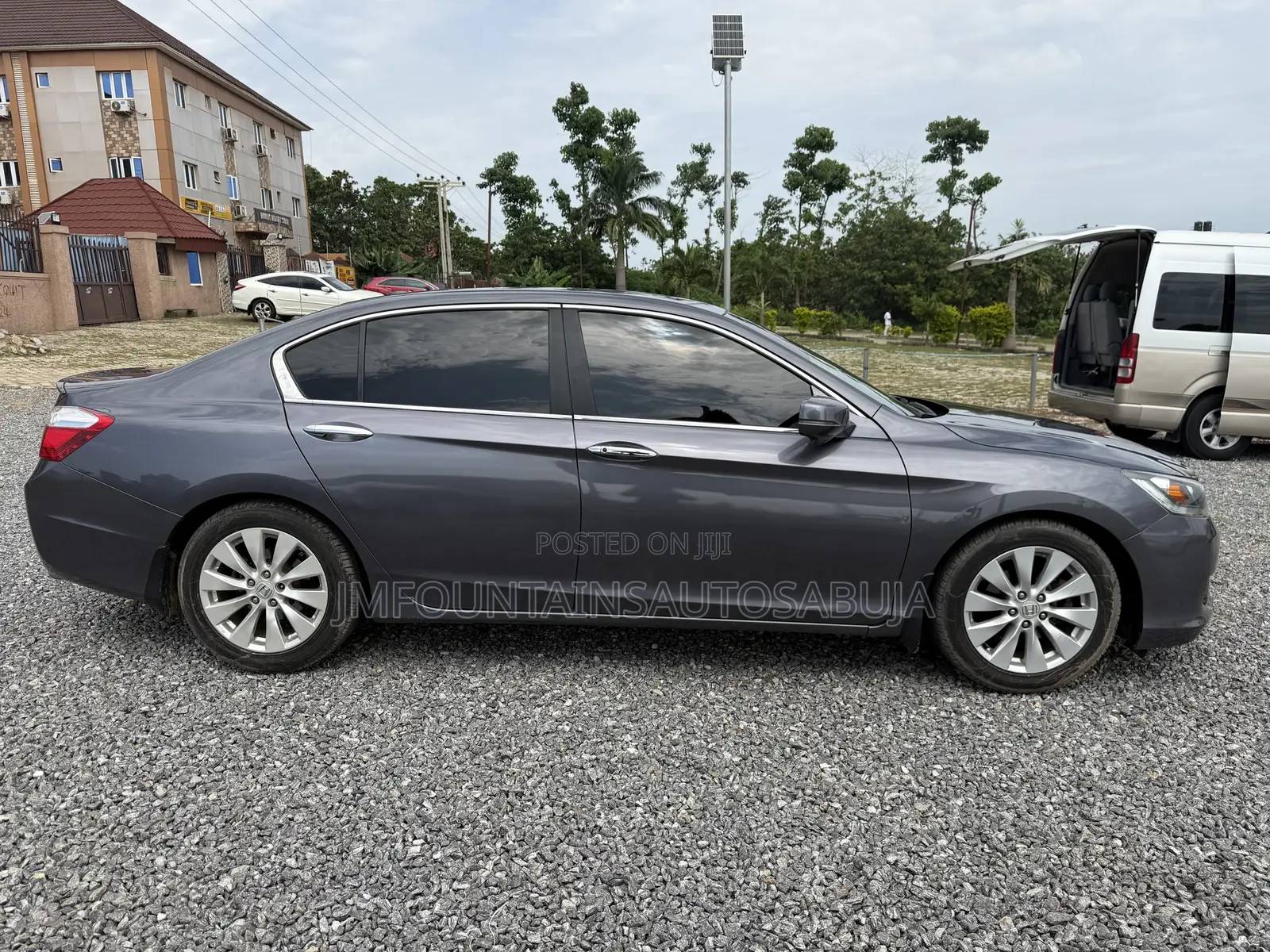 Honda Accord EX-L 4dr Sedan FWD (2.4L 4cyl 2A) 2013 Gray