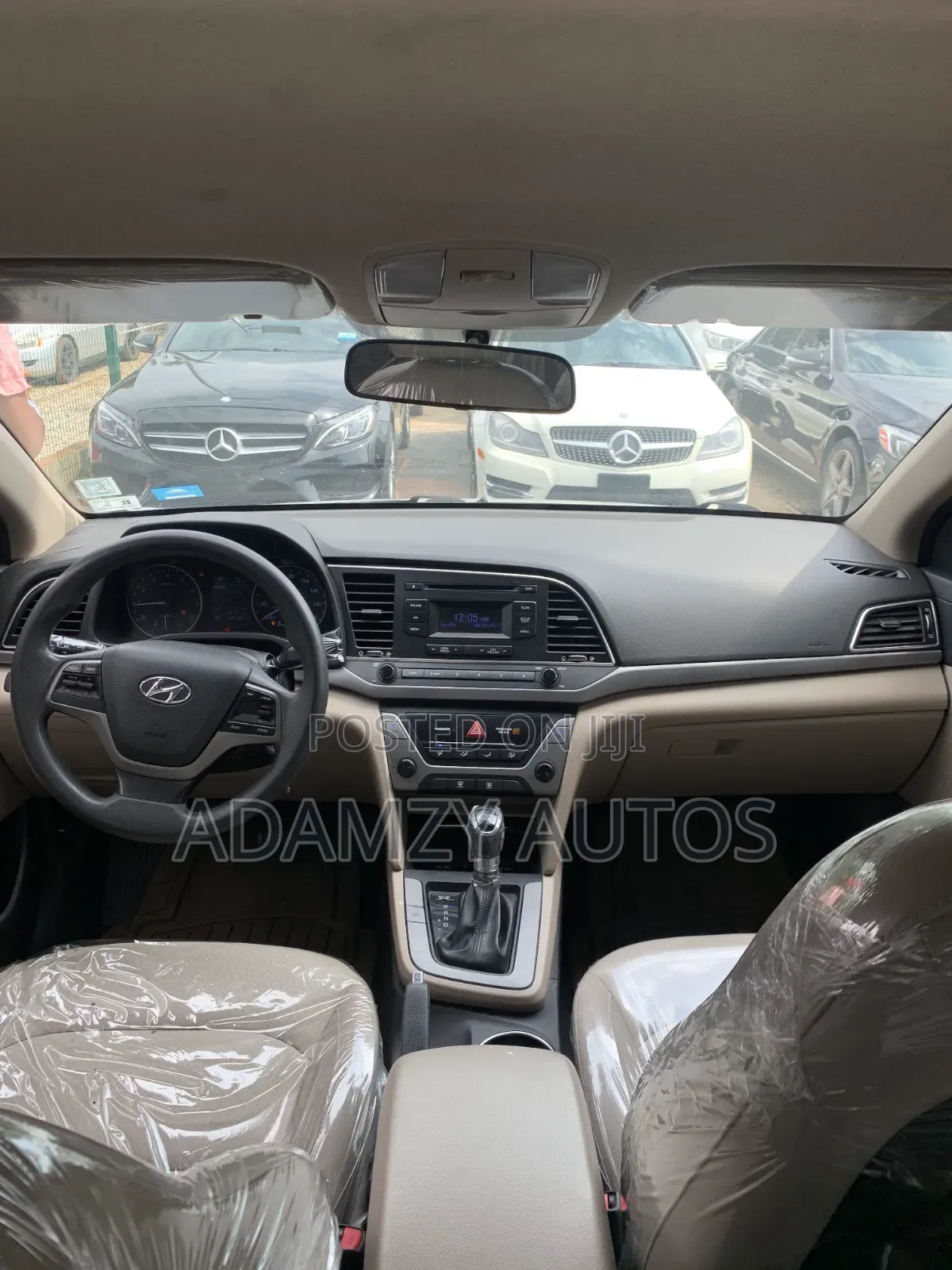 Hyundai Elantra 2017 Silver
