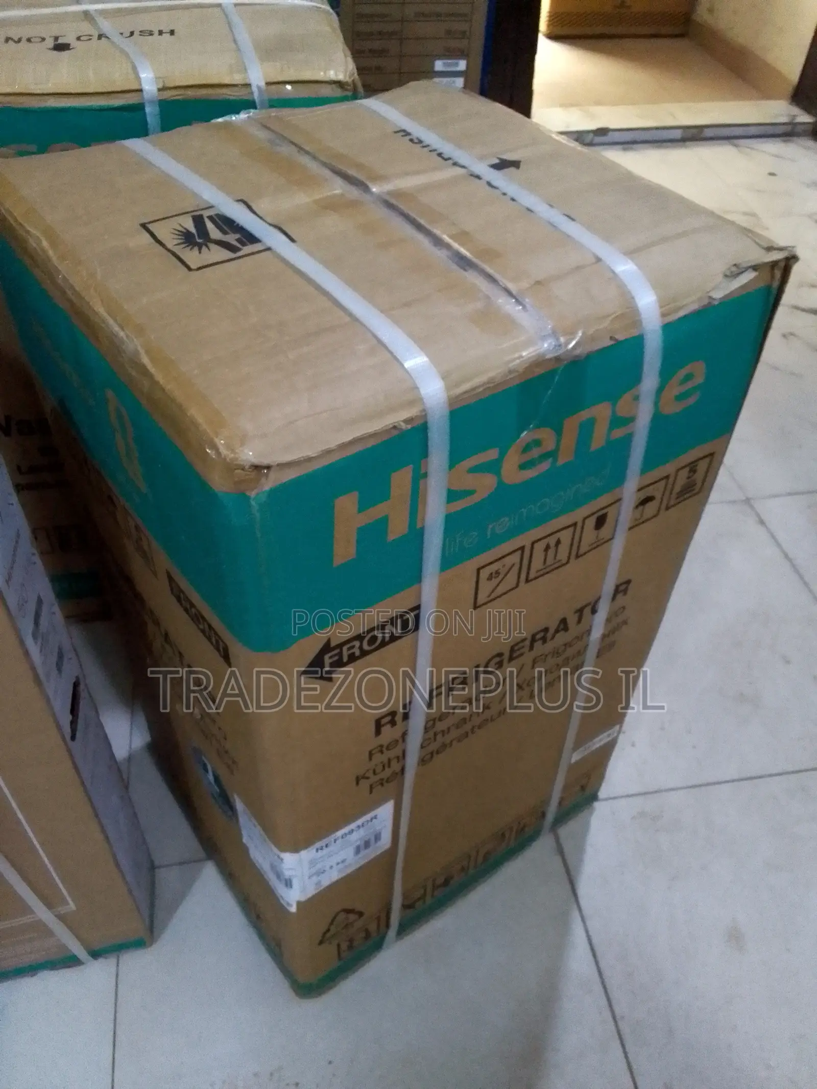 The Hisense REF093DRR Is a Compact 90L Refrigerator Suitable for Every