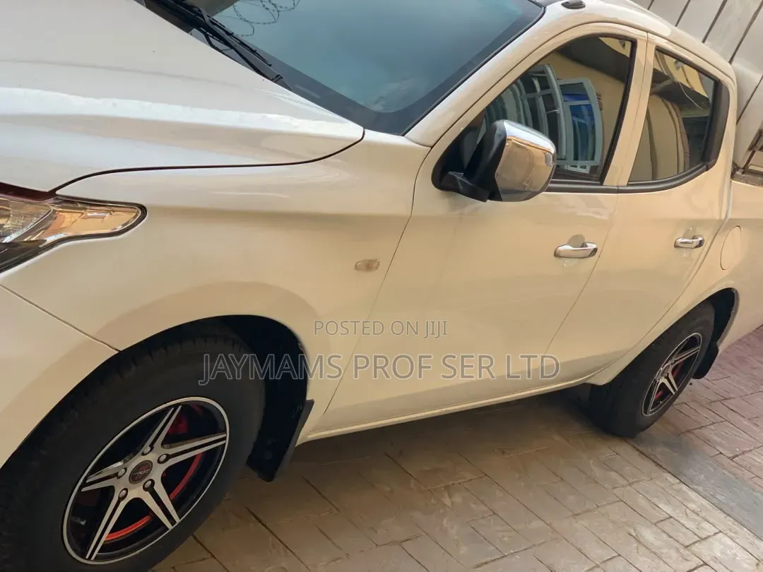 Mitsubishi L200 Double Cab 2.4 154hp 4WD 2019 White