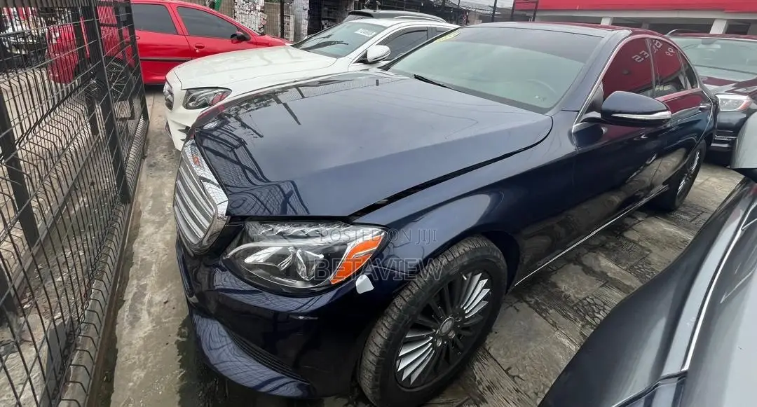 Mercedes-Benz C300 Base 4Matic Sedan AWD (2.0L 4cyl 7A) 2016 Blue