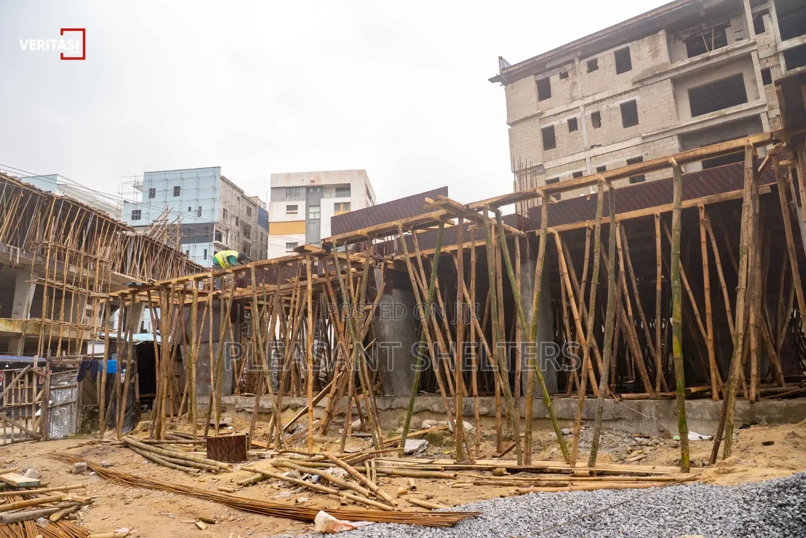 2bdrm Block of Flats in Camberwall Advantage, Ikate for sale