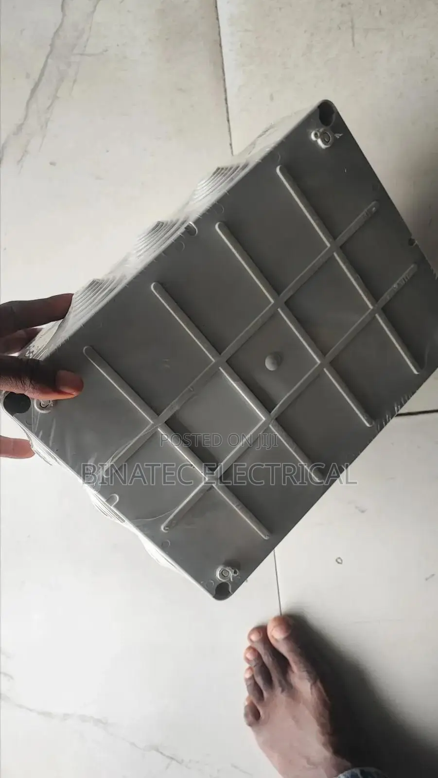 Waterproof Adaptable Box