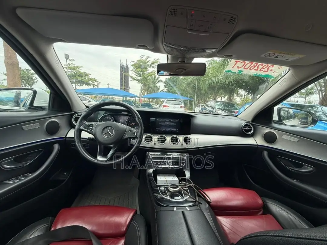 Mercedes-Benz E300 2017 White