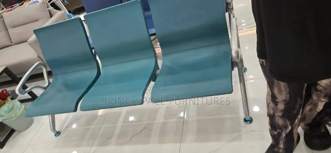 High-Quality Airport Chair by 3-Seaters