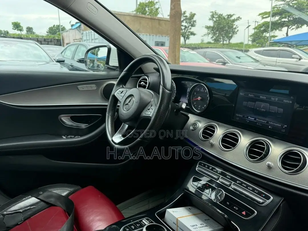 Mercedes-Benz E300 2017 White