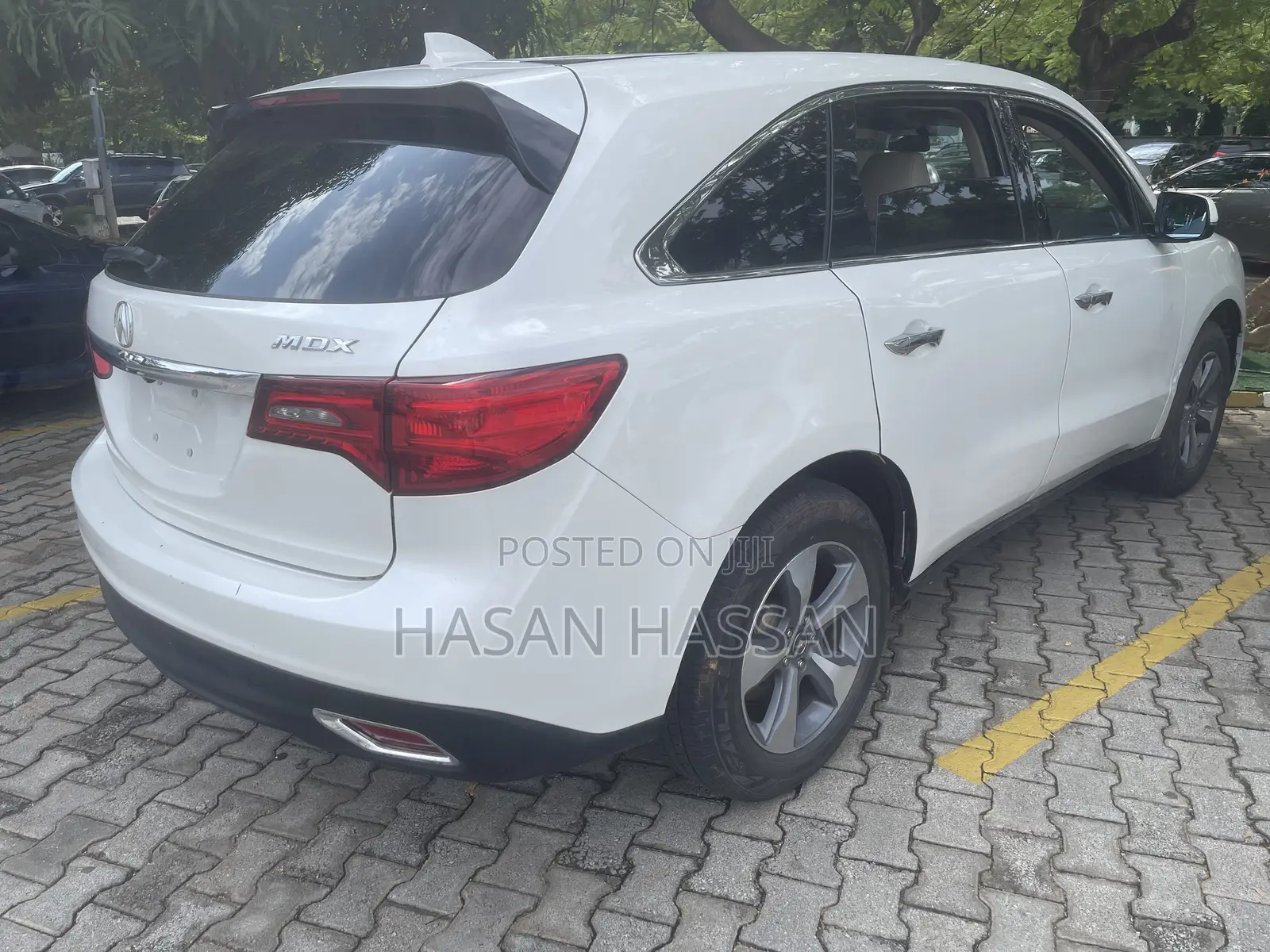 Acura MDX SUV 4dr FWD (3.5L 6cyl 9A) 2016 White