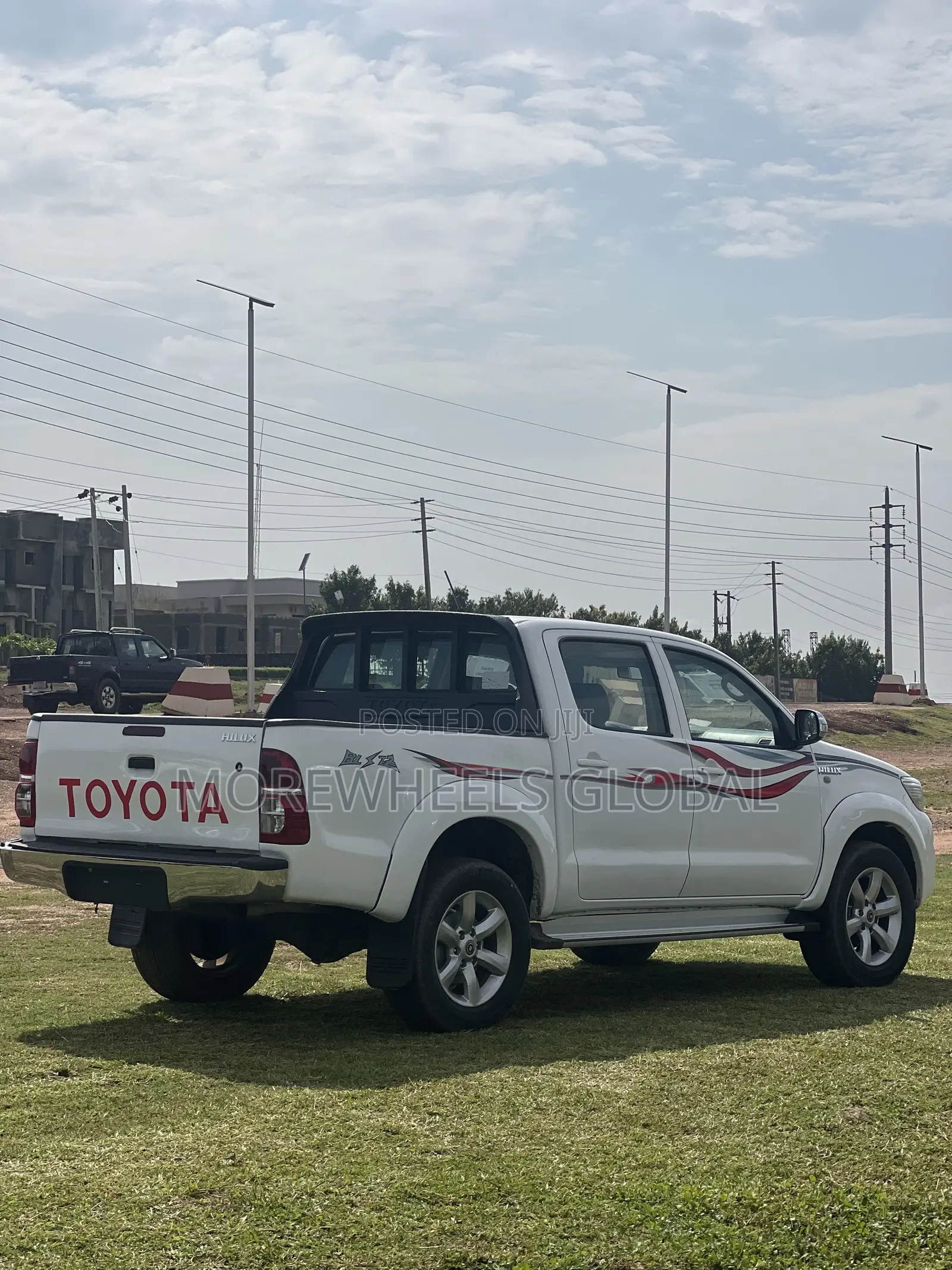 Toyota Hilux 2.0 VVT-i 2011 White