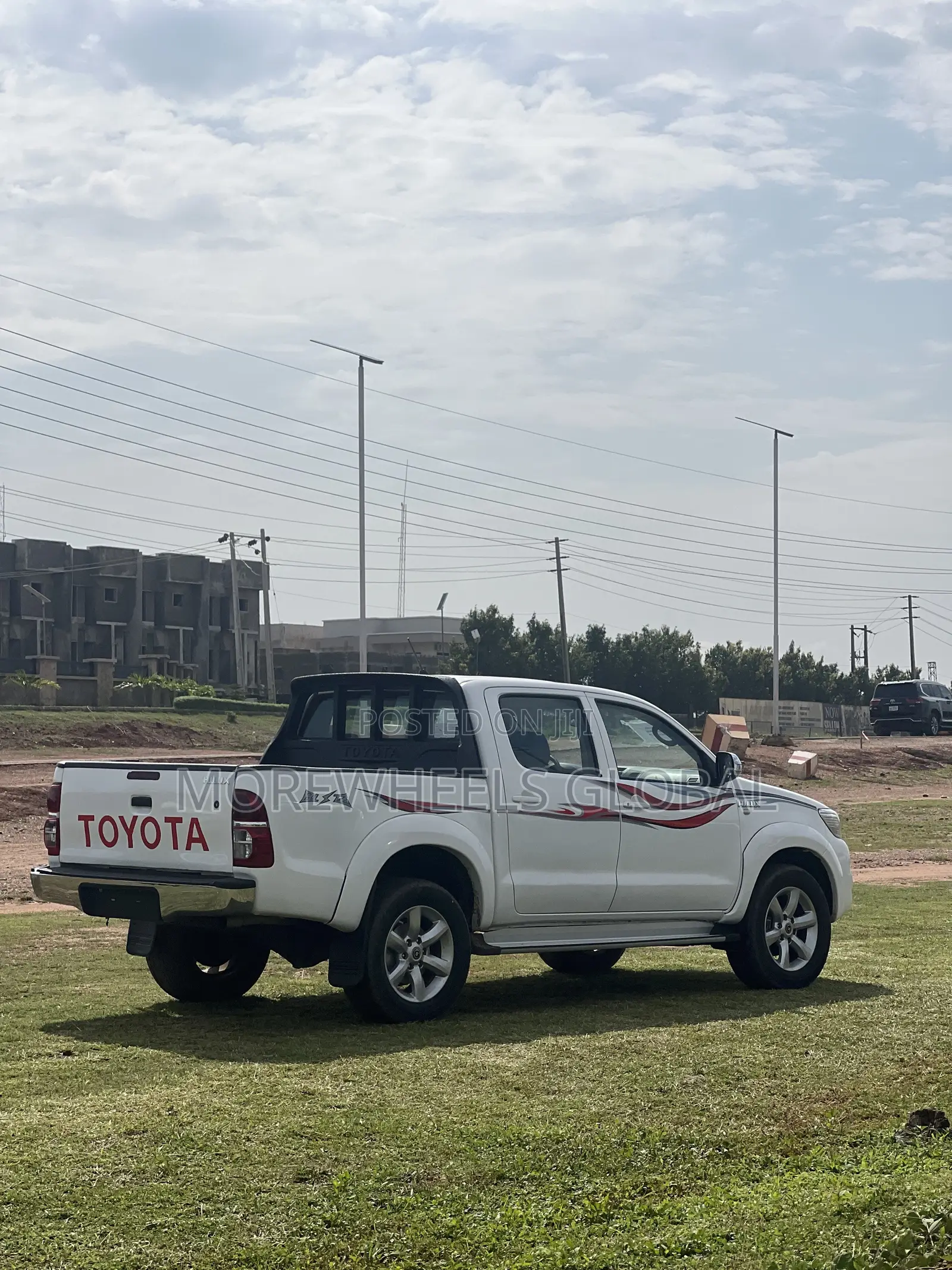 Toyota Hilux 2.0 VVT-i 2011 White
