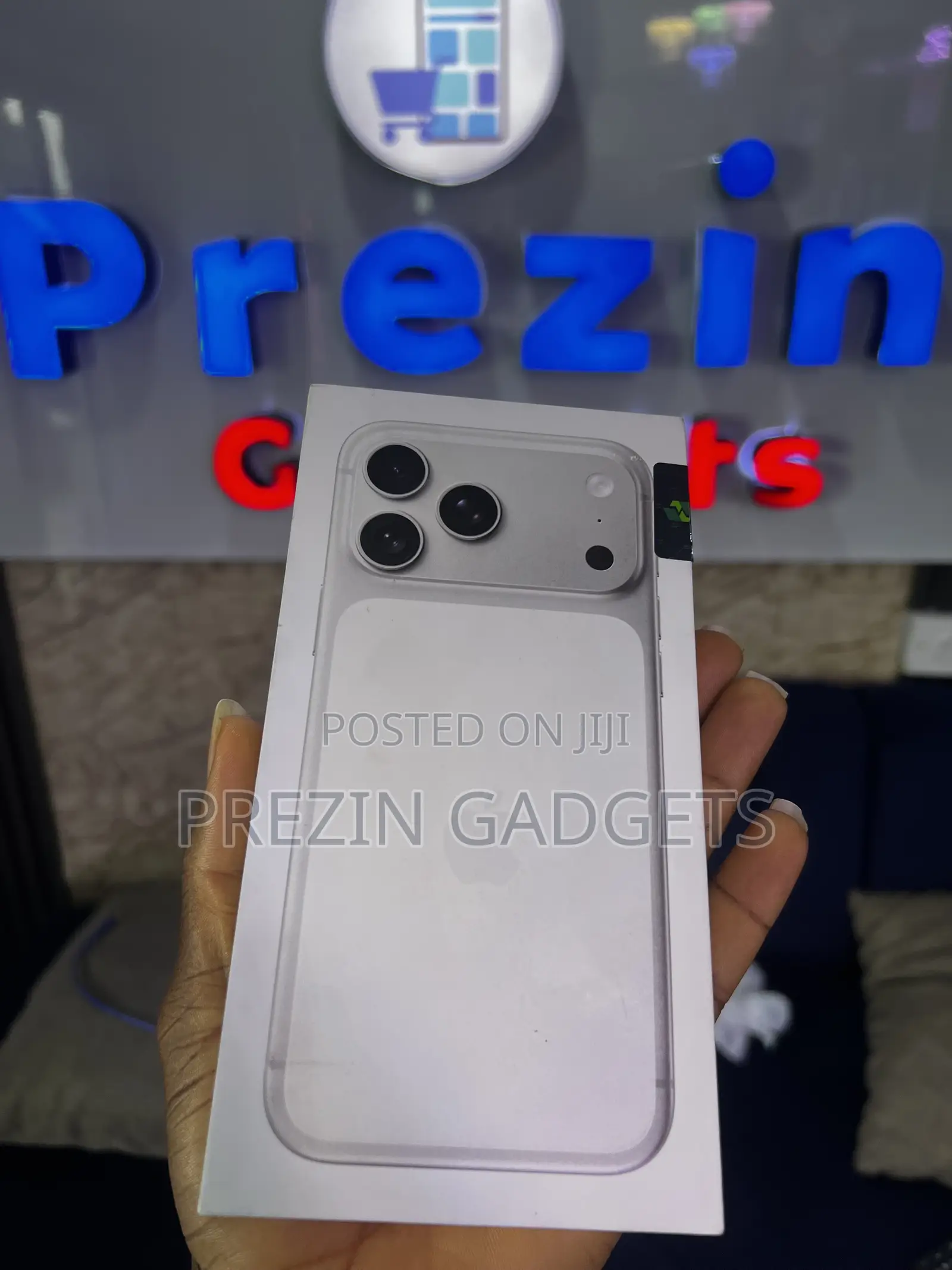 New Apple iPhone 17 Pro Max 512 GB Silver