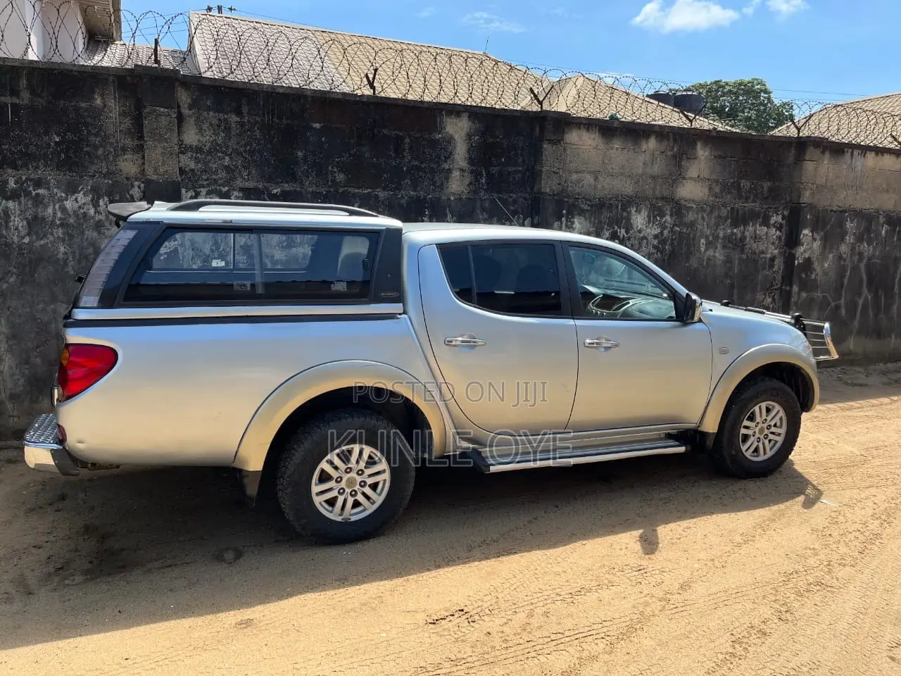 Mitsubishi L200 4Life 2.4 DI-D 151 2015 Silver
