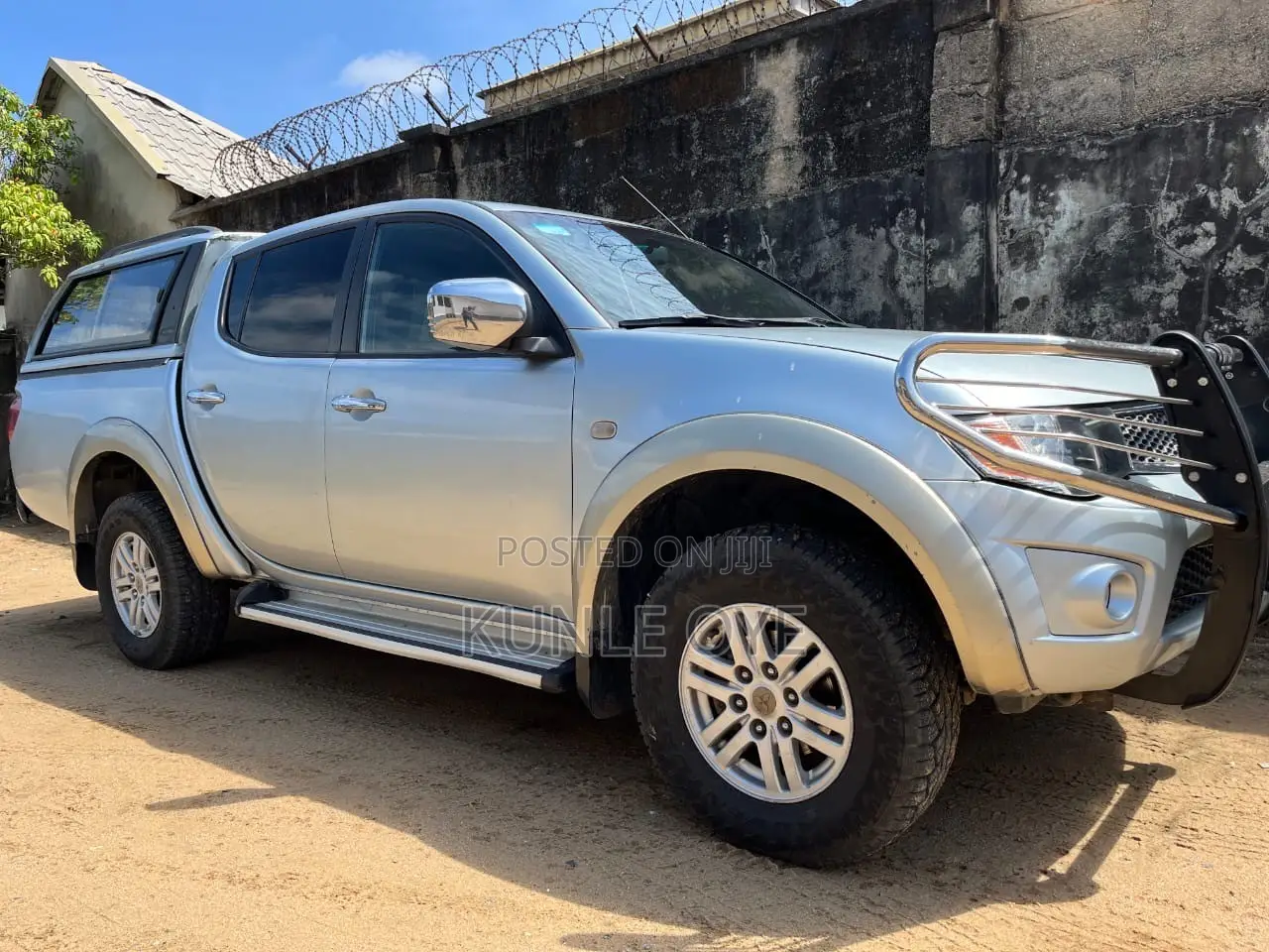 Mitsubishi L200 4Life 2.4 DI-D 151 2015 Silver