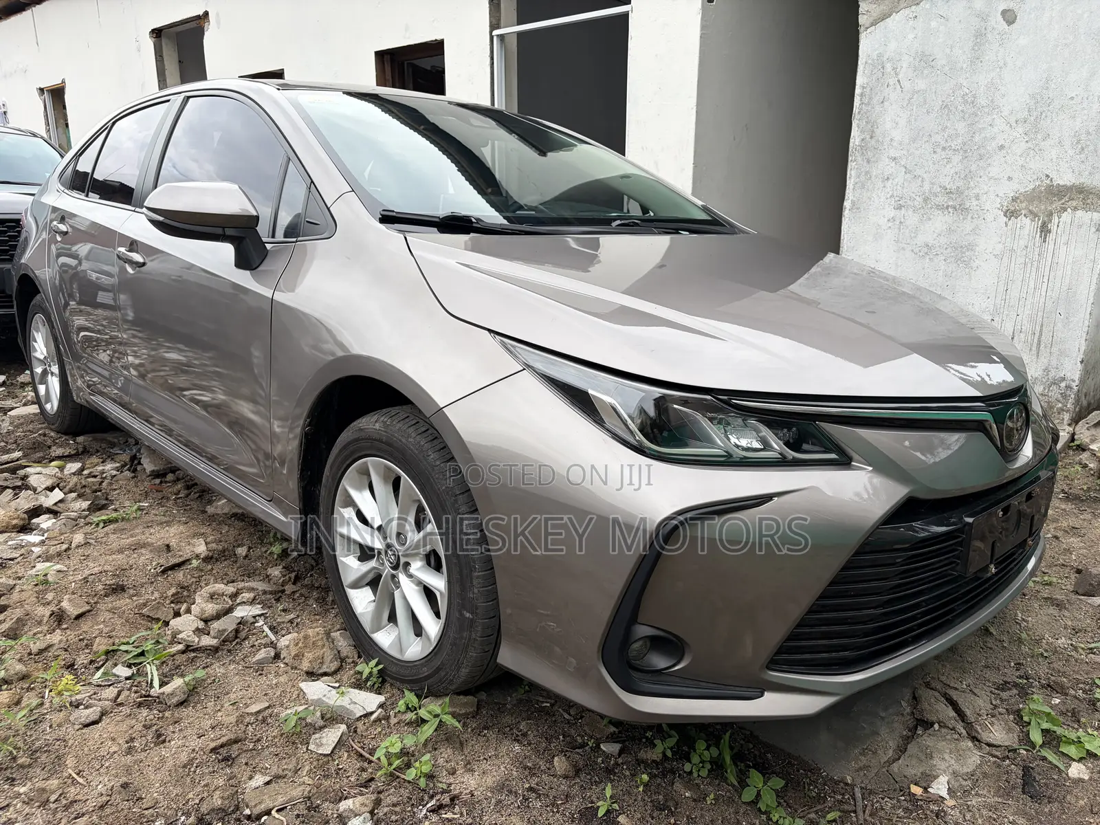 Toyota Corolla 2021 Gold