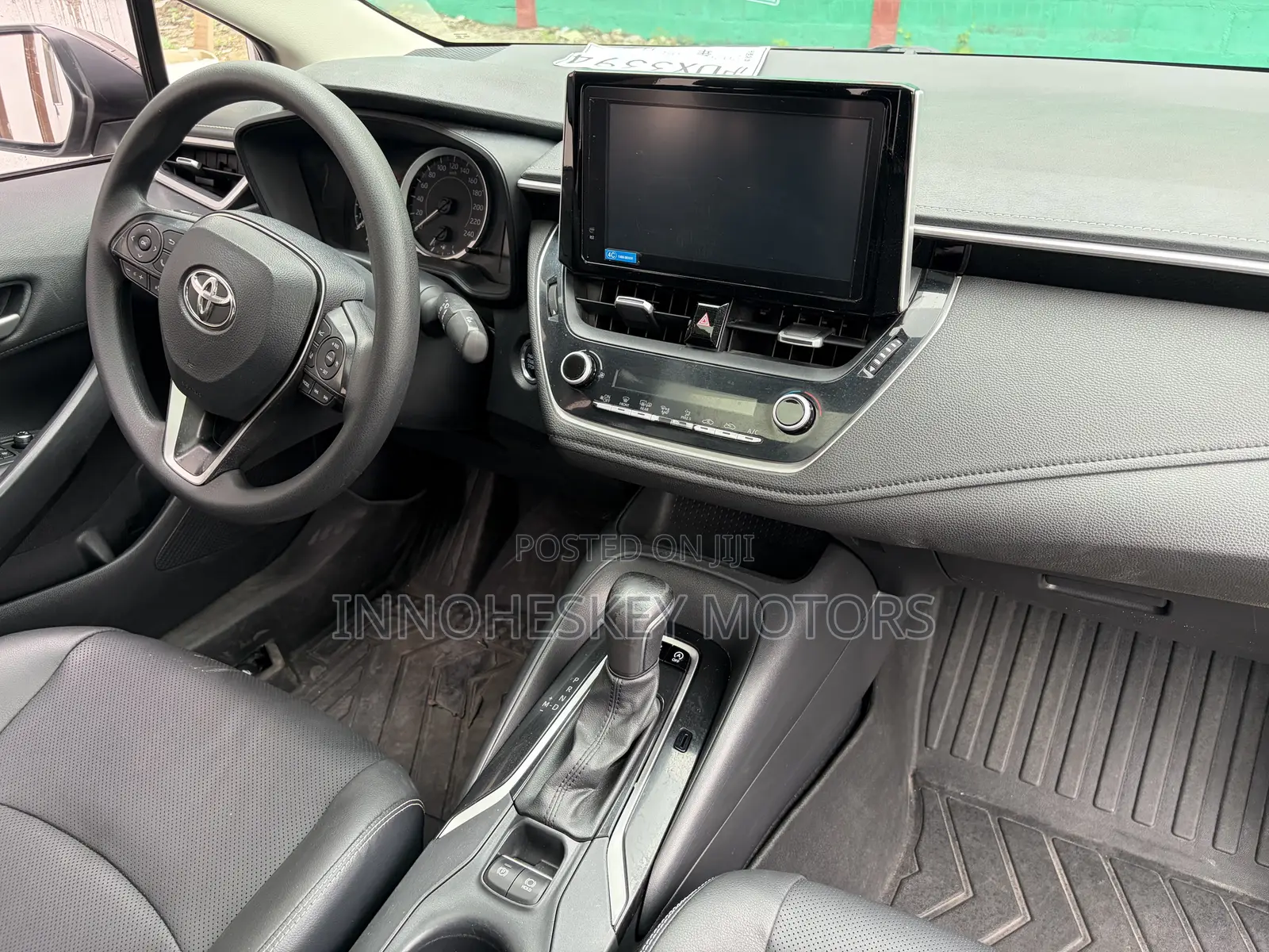 Toyota Corolla 2021 Gold