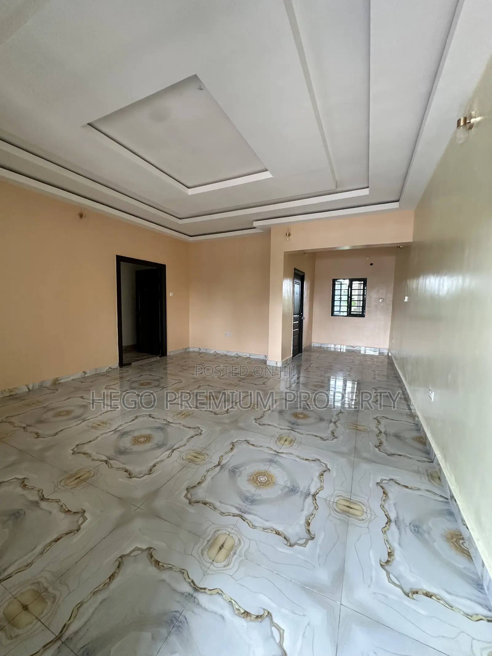 2bdrm Block of Flats in Japhta Favour Estate, Obio-Akpor for rent