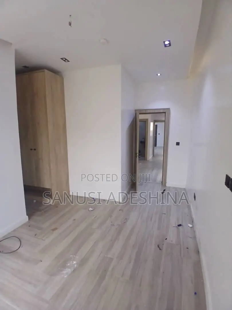 7bdrm Mansion in Asokoro Main ,Fct for sale