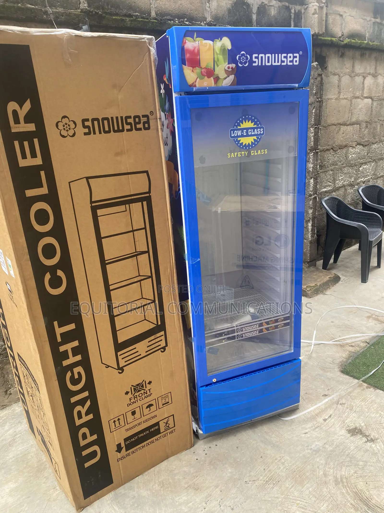 SnowSea 500L Glass Door Upright Cooler