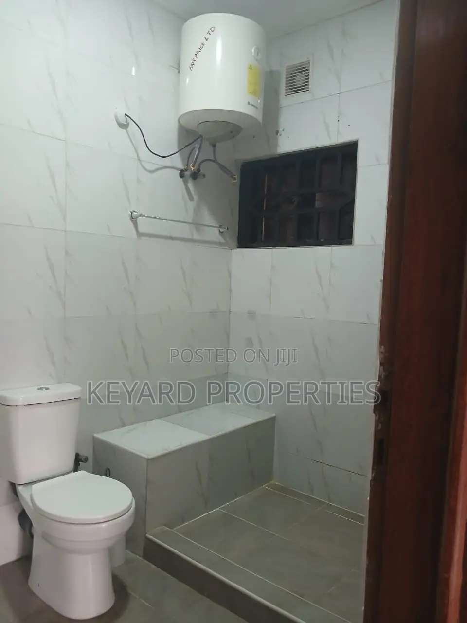 2bdrm Apartment in Zone 4 / Wuse for rent