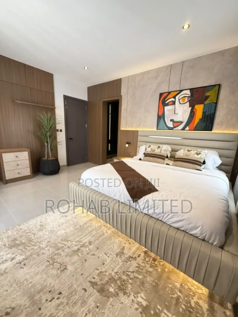Furnished 3bdrm Apartment in Den Heights for sale