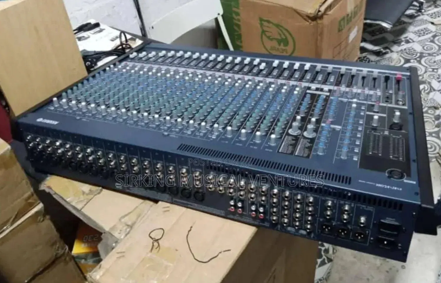 24channels Yamaha Professional Mixer Mg24/14fx