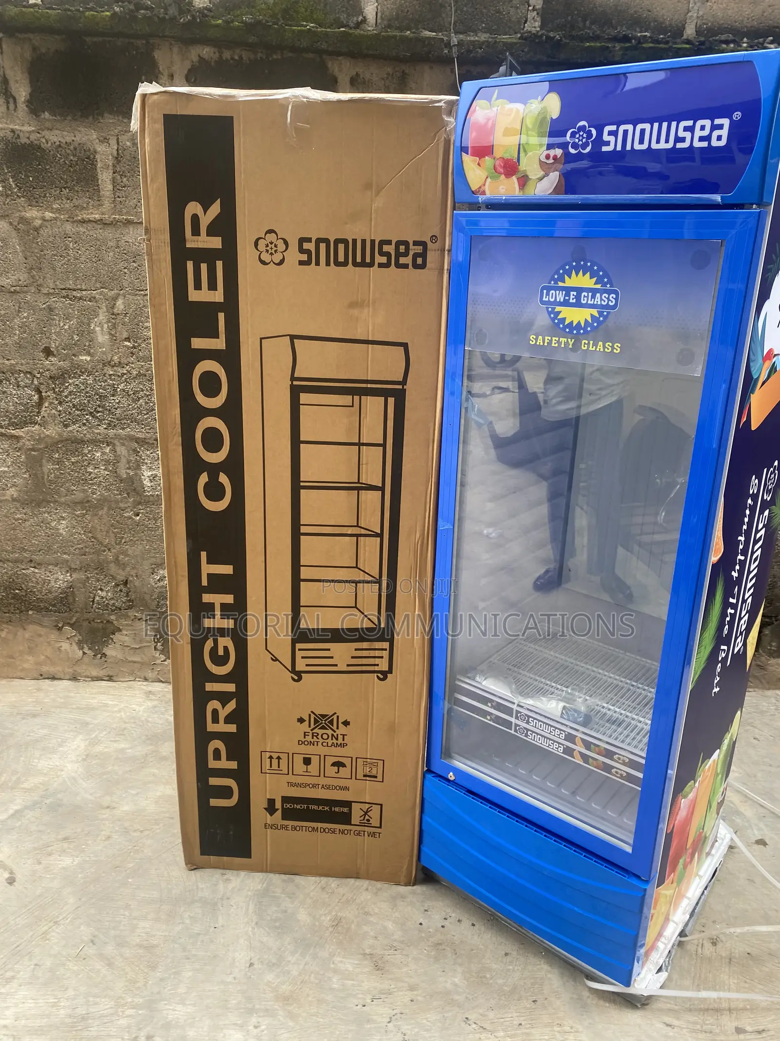 SnowSea Upright Drinks Refrigerator 500L