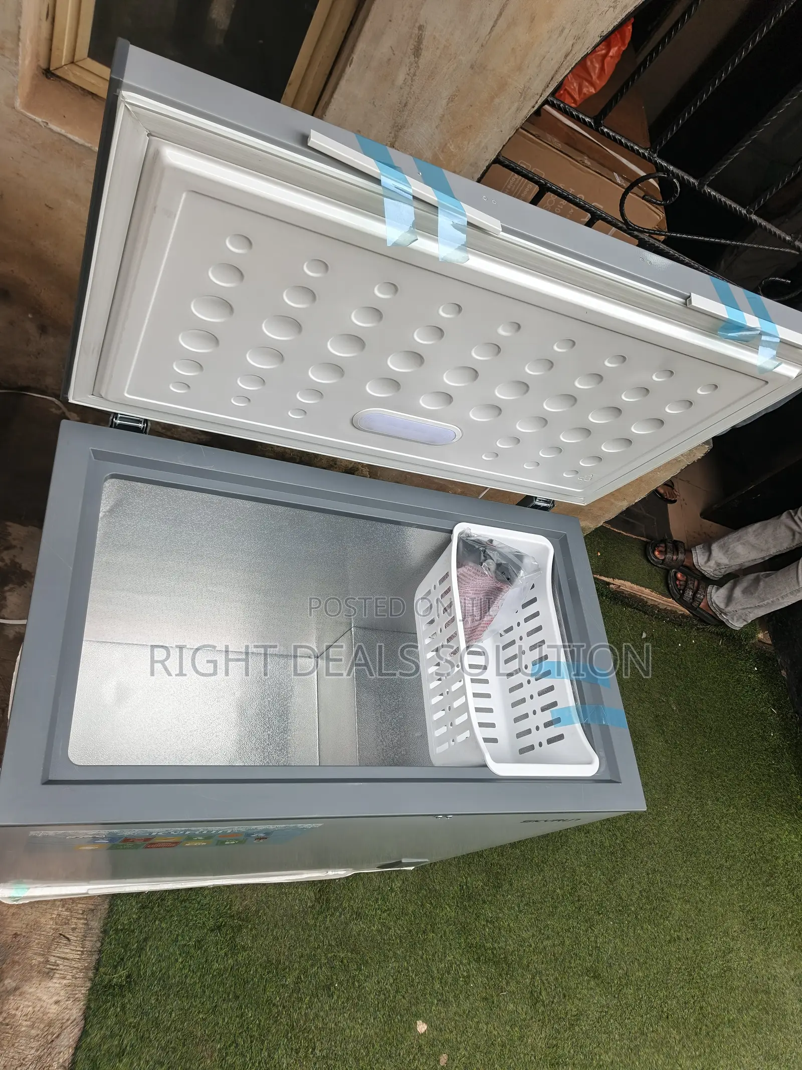 Freeze and Store More With the Skyrun BD 200A Chest Freezer