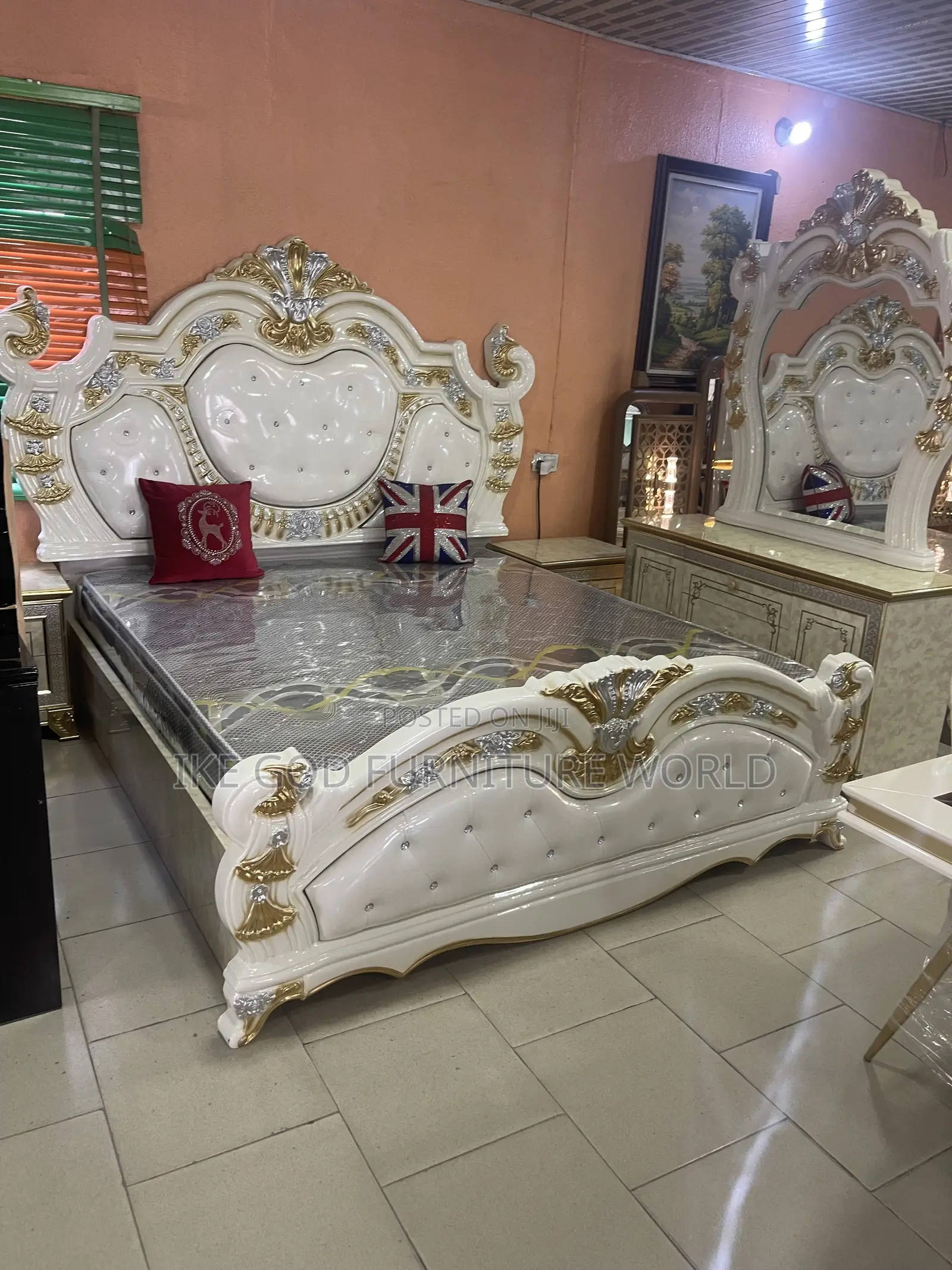 6by7 Imported Turkish Royal Bed With Dressing Mirror and Side Drawers