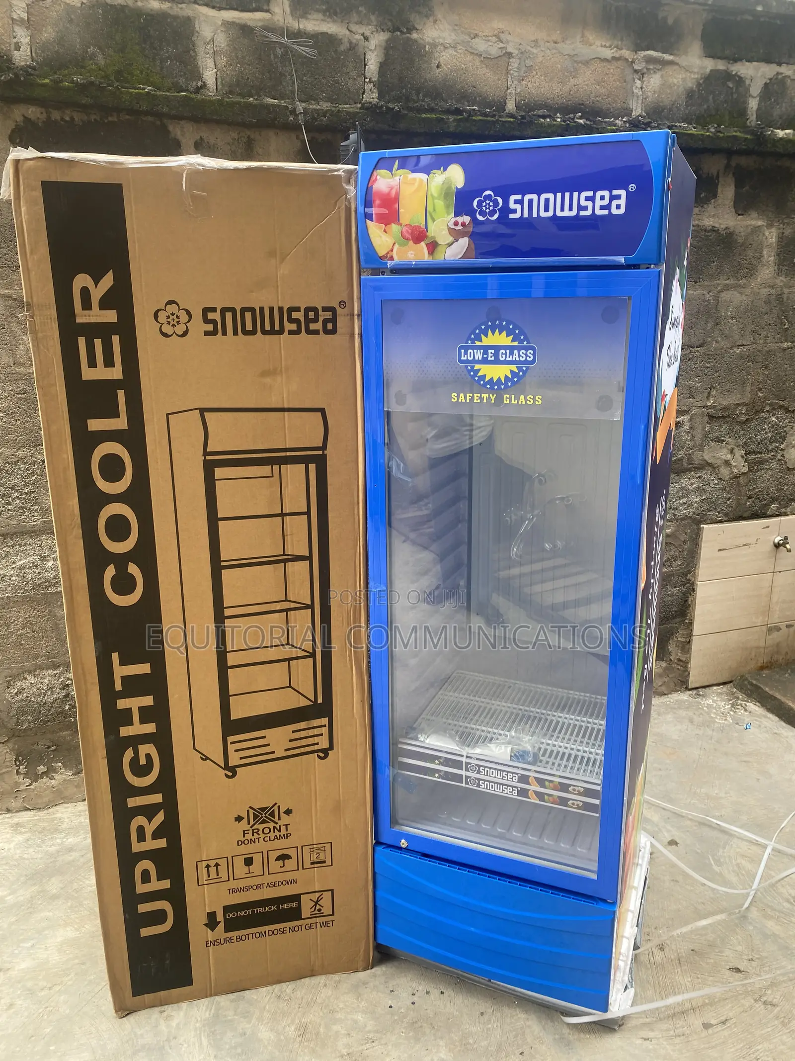 SnowSea LC-500W Retail Beverage Cooler
